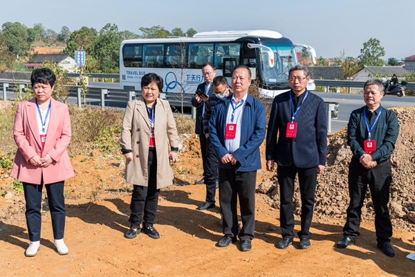 刘雄：用激情和汗水为民进添彩-图片5