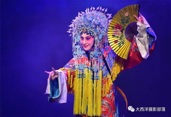 于琮章: 镜头追踪的影像世界-图片3