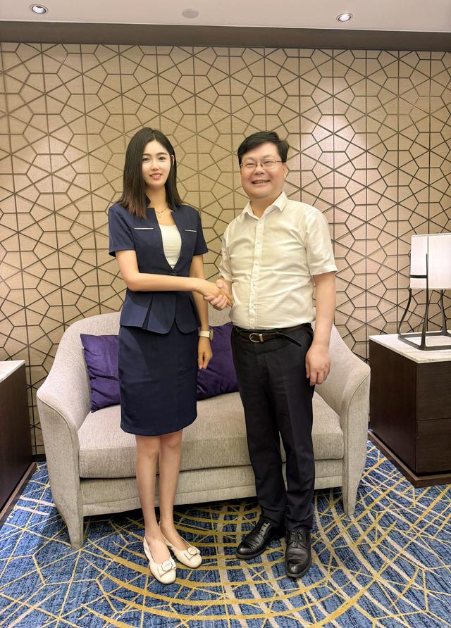 韩国山东商会会长王旭蕾参加上海市“相聚城三角”-图片1