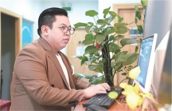 3年孵化3项目 他是深港青年创业桥梁-图片1