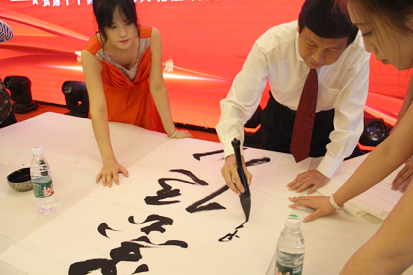 徽州三雕技艺大师查嵘受邀出席弘扬中华优秀传统文化座谈会-图片9
