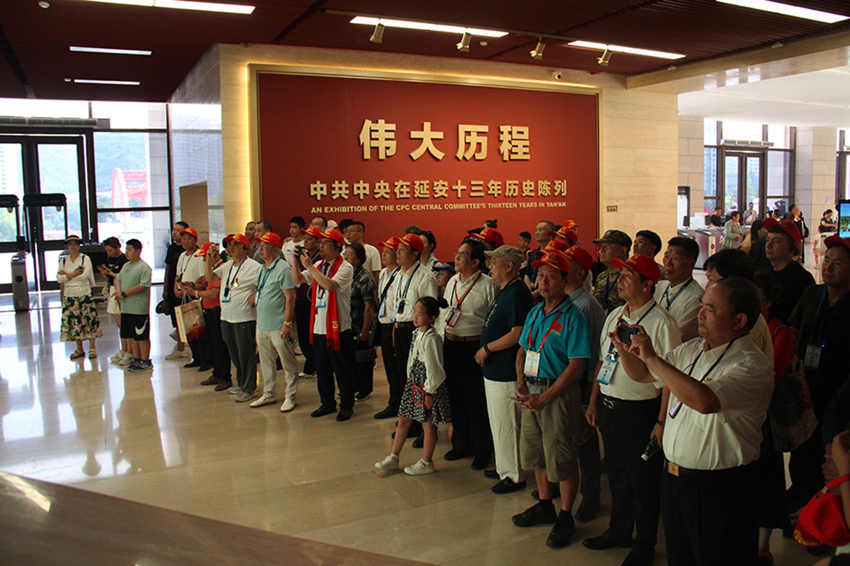 徽州三雕技艺大师查嵘受邀出席弘扬中华优秀传统文化座谈会-图片11