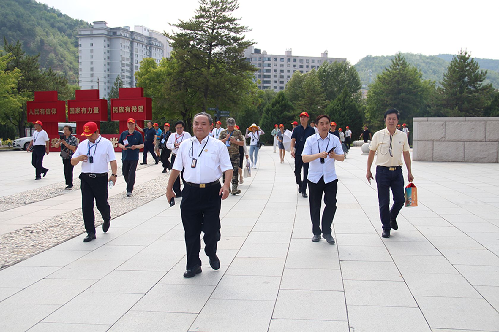 徽州三雕技艺大师查嵘受邀出席弘扬中华优秀传统文化座谈会-图片10